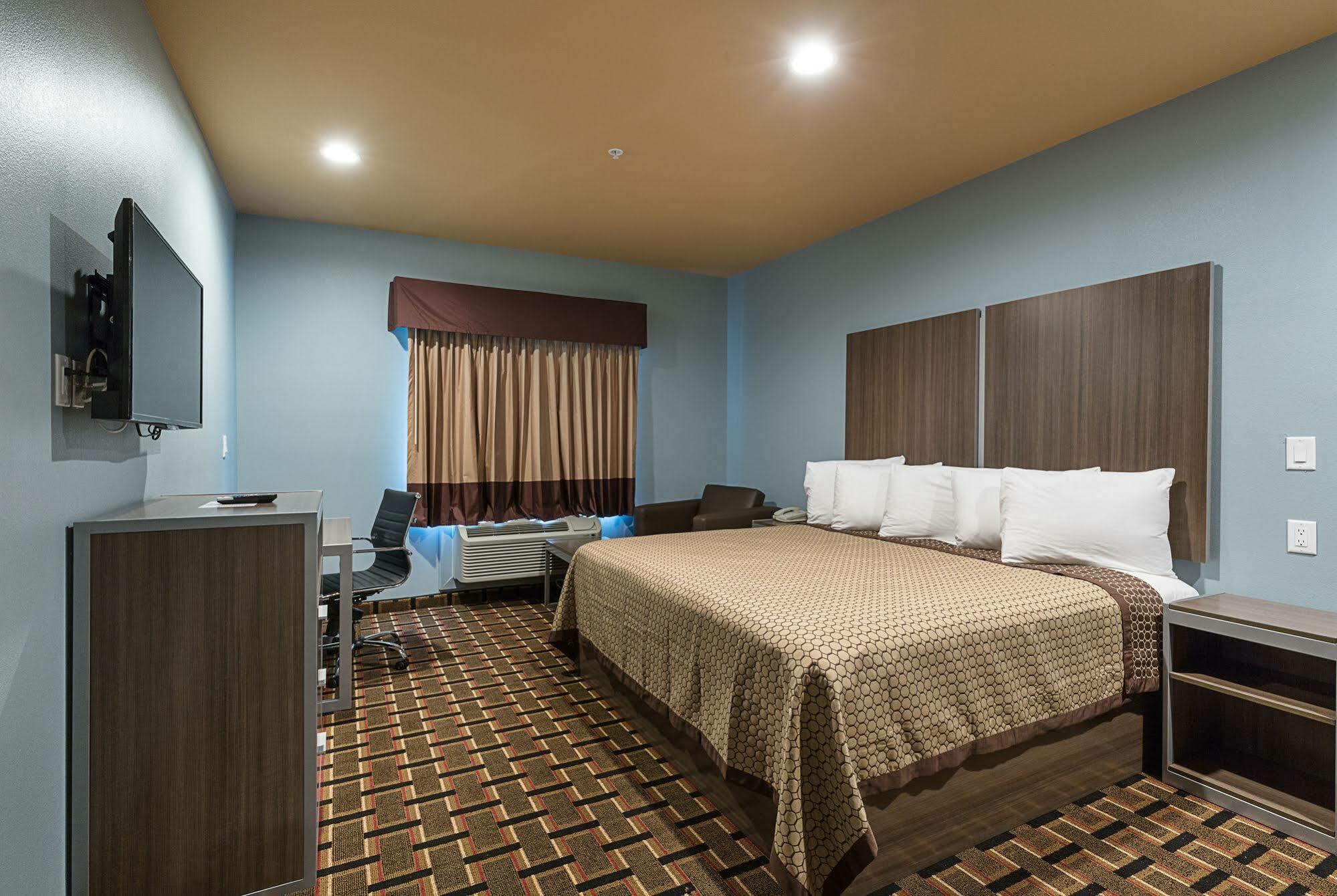 Scottish Inns & Suites - Crosby エクステリア 写真